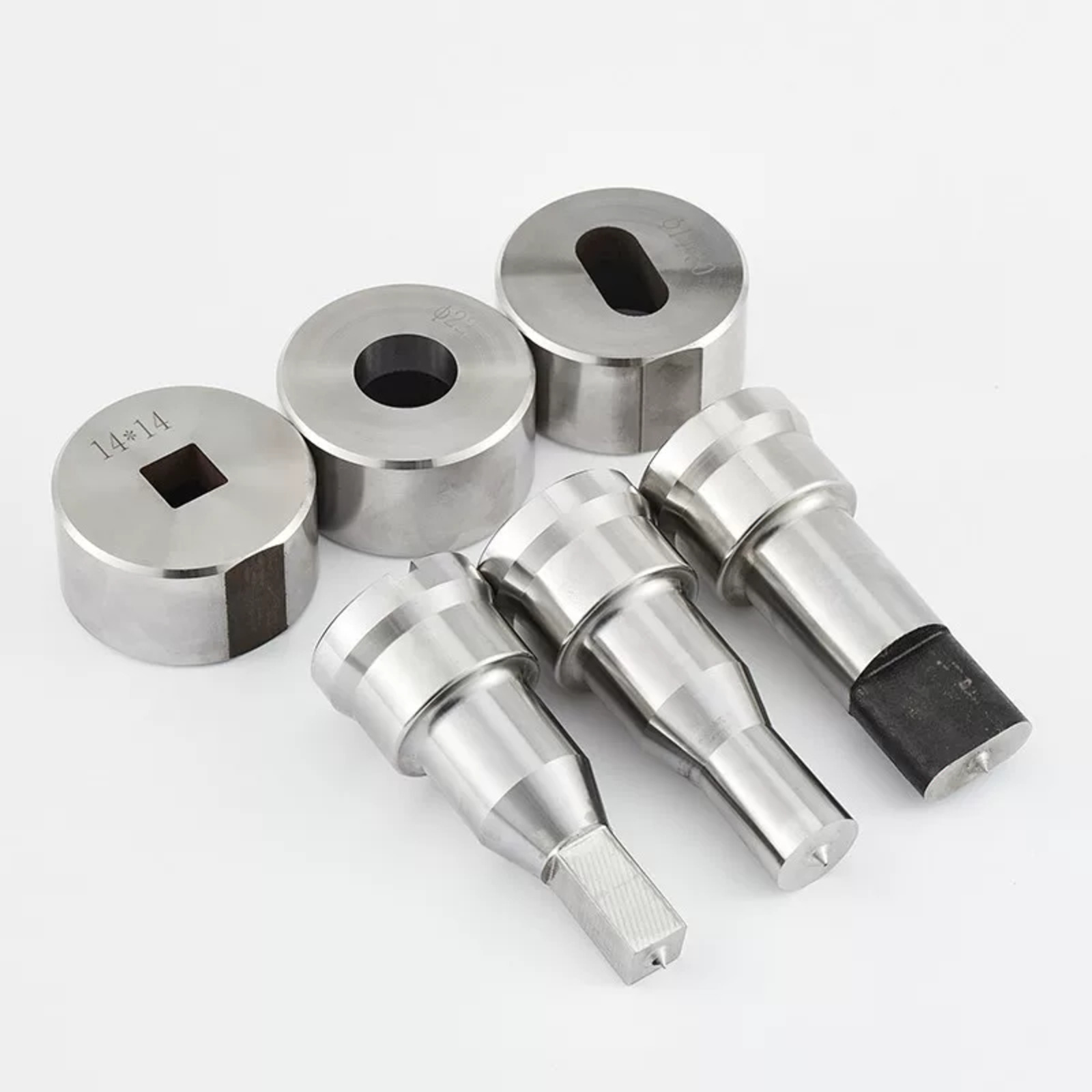 Troquel de perforación de herrero