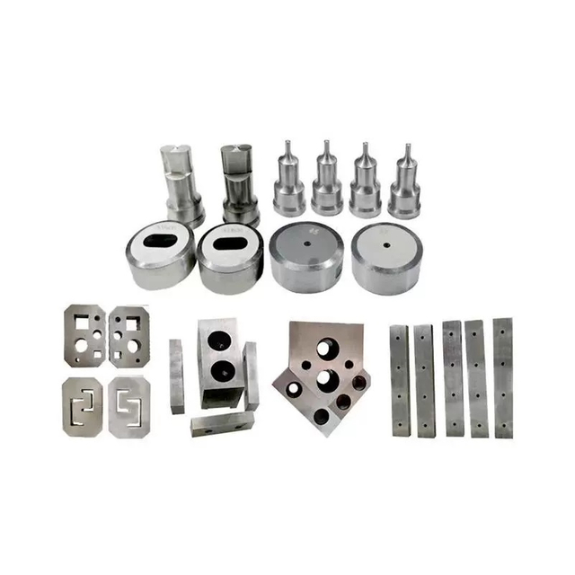 Herramientas y cuchillas para herreros