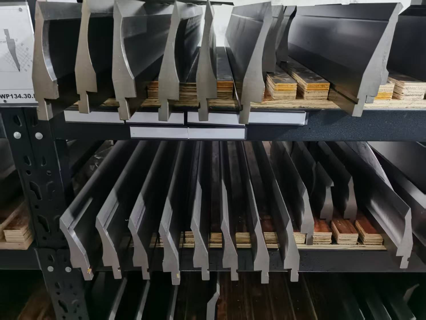 prensa plegadora matriz superior 11