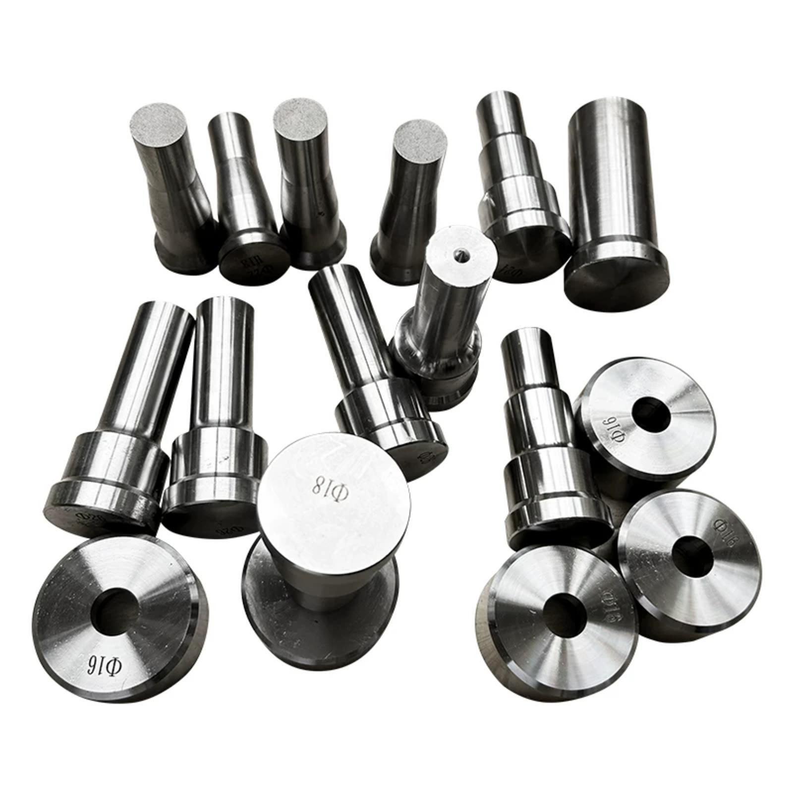 Juegos de punzones y matrices para herreros (2) 