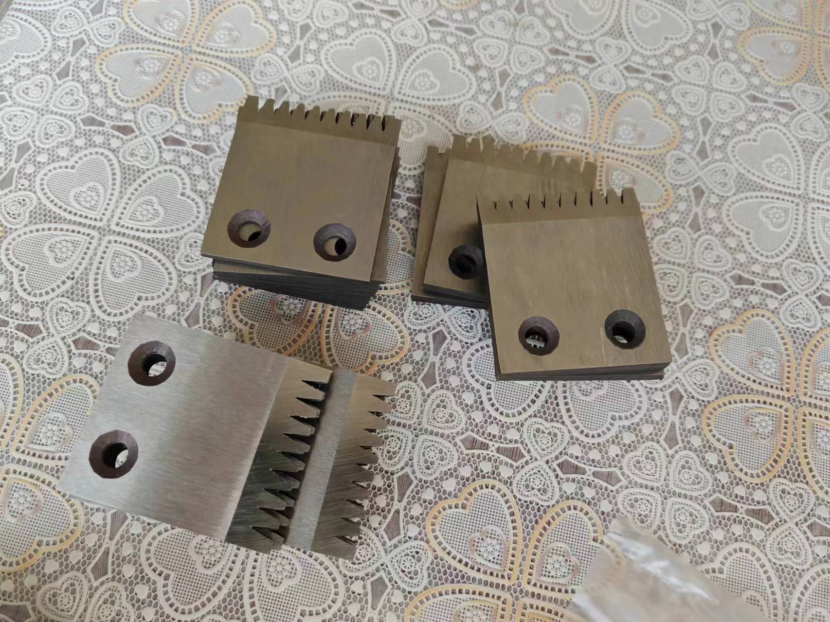 Proveedor de cuchillas para recortar neumáticos de grado industrial