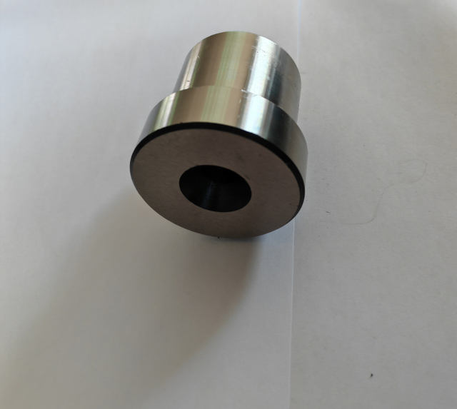 Cuchillas de fijación de refuerzo para máquinas pilotadoras de tubos de hormigón