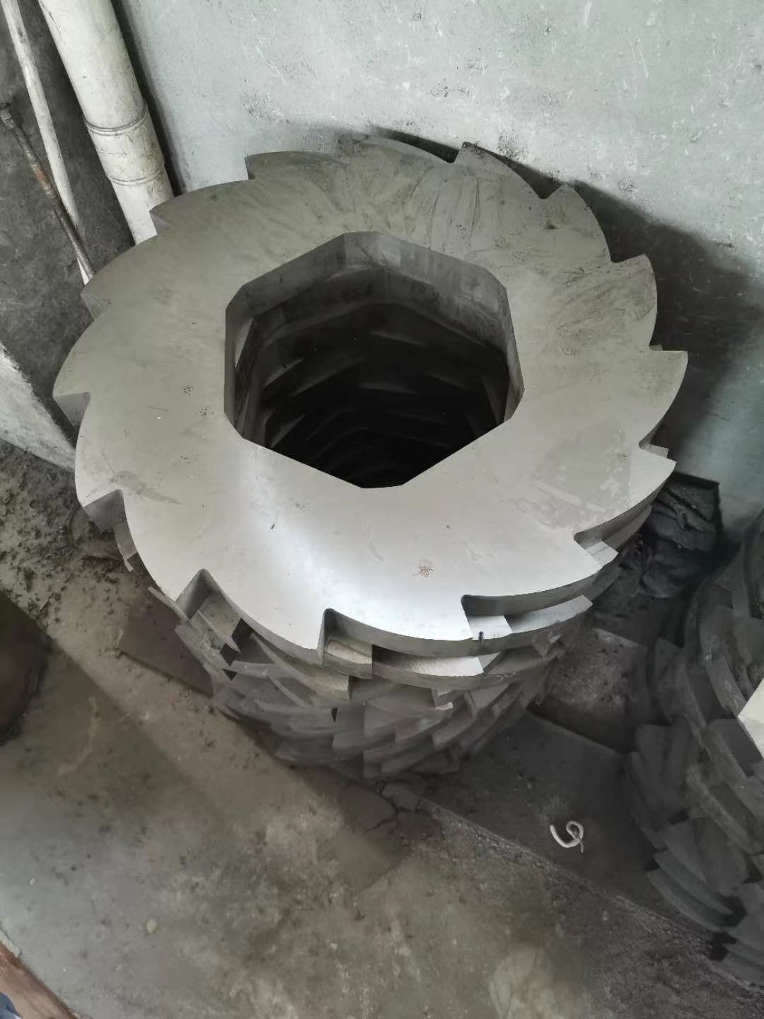 Cuchillas trituradoras de residuos sólidos