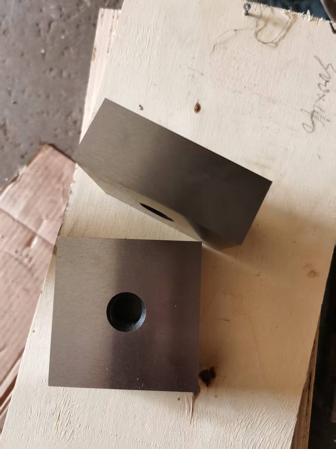 Cuchillas para máquina cortadora de barras de refuerzo resistentes al desgaste