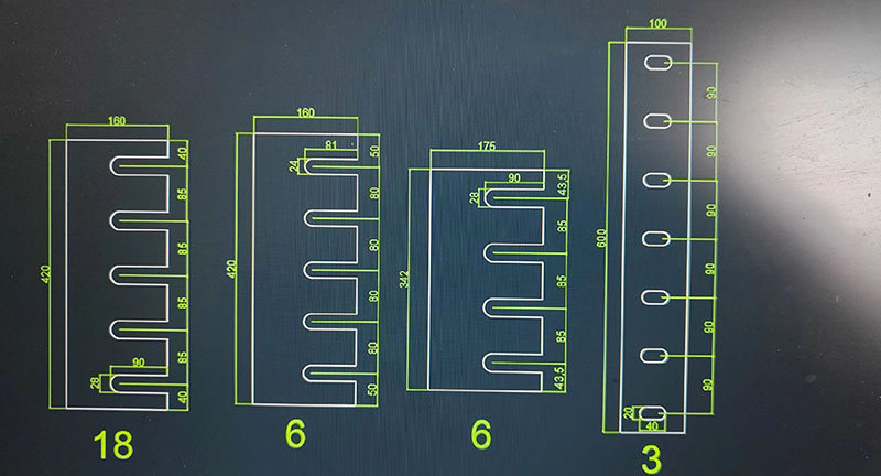 Dibujo de dise&ntilde;o t&eacute;cnico CAD que muestra dimensiones de precisi&oacute;n, dise&ntilde;os de ranuras y cantidades (18, 6, 6, 3) para cuchillas chipeadoras personalizadas