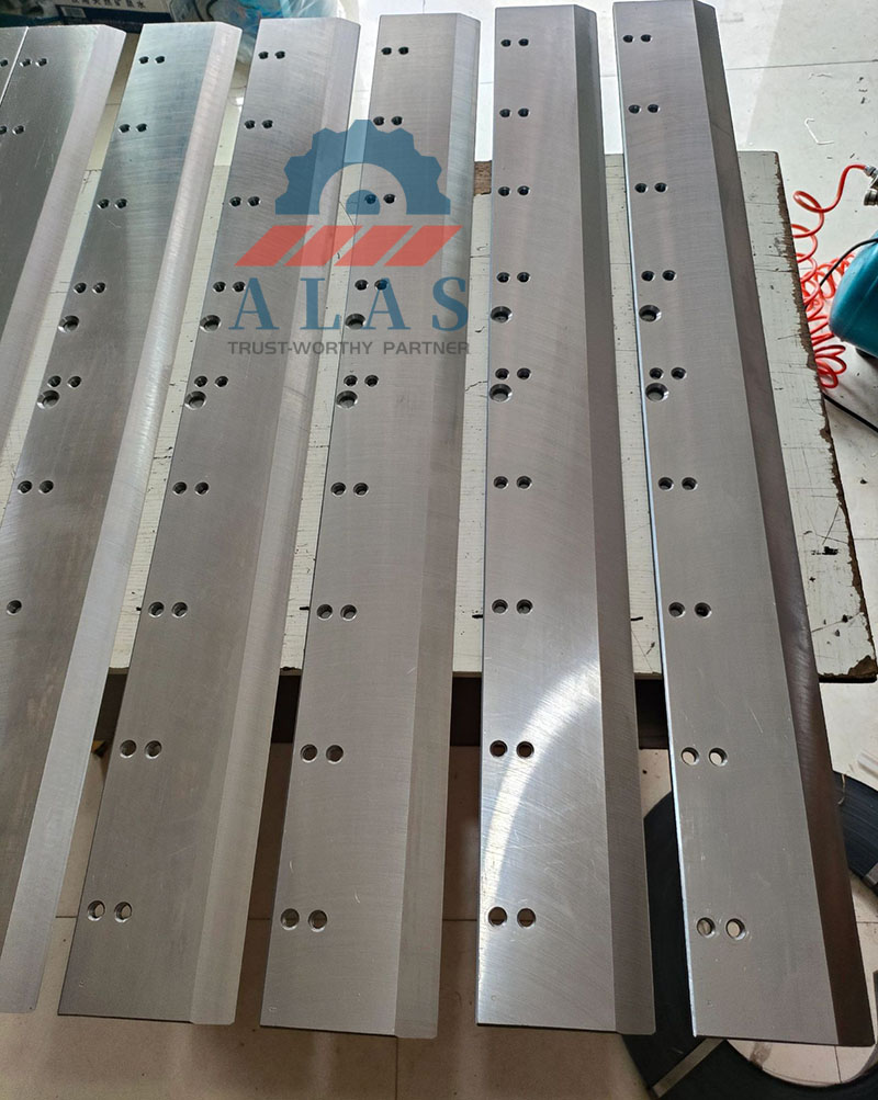 Cuchillas de guillotina para m&aacute;quina cortadora de papel rectificadas con precisi&oacute;n y m&uacute;ltiples orificios de montaje de ALAS