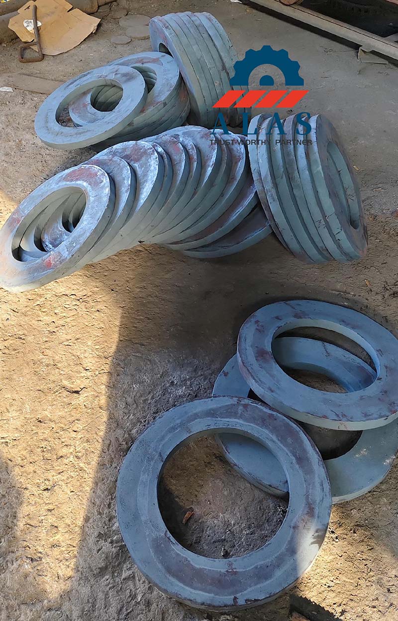 Piezas en bruto de acero forjado para herramientas de alta resistencia para la fabricaci&oacute;n de cuchillas cortadoras circulares de alta precisi&oacute;n