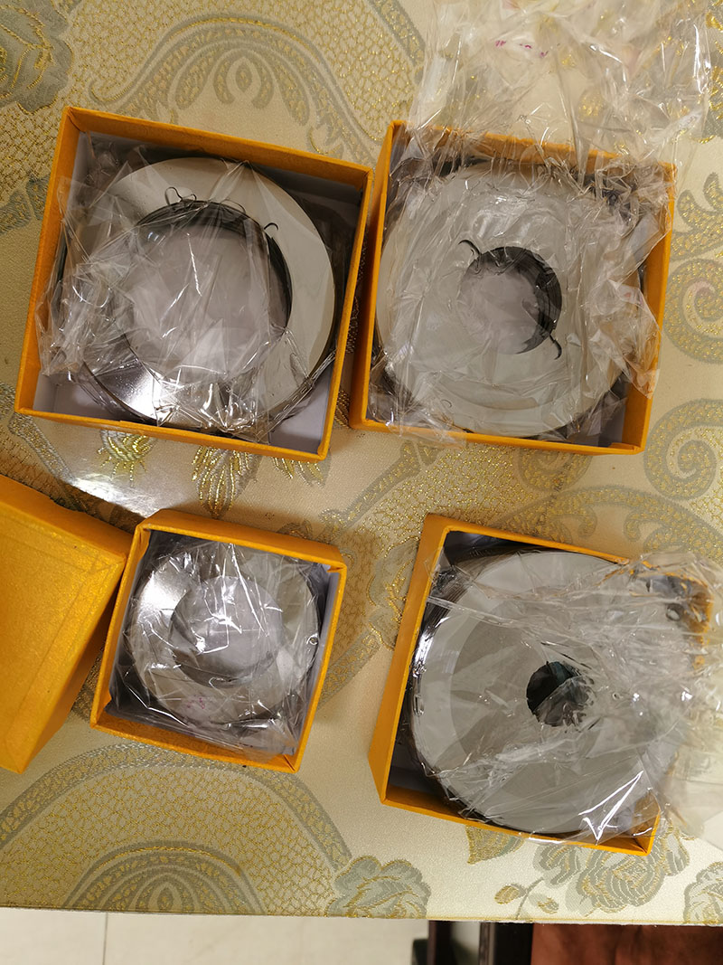 cuchillas-circulares-embalaje-en-caja- 